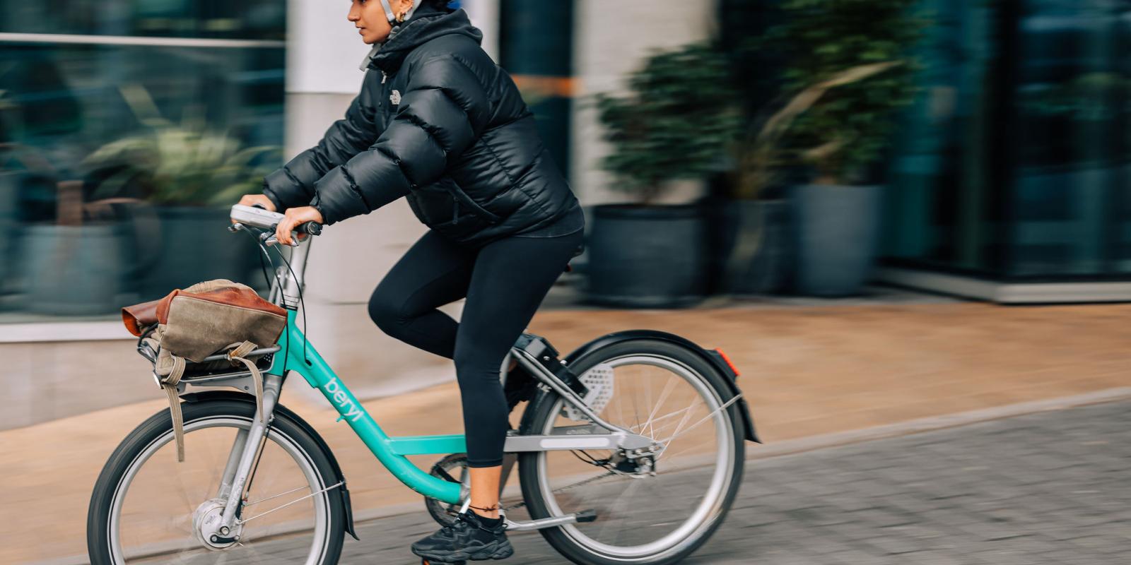 Winter cycling on Beryl