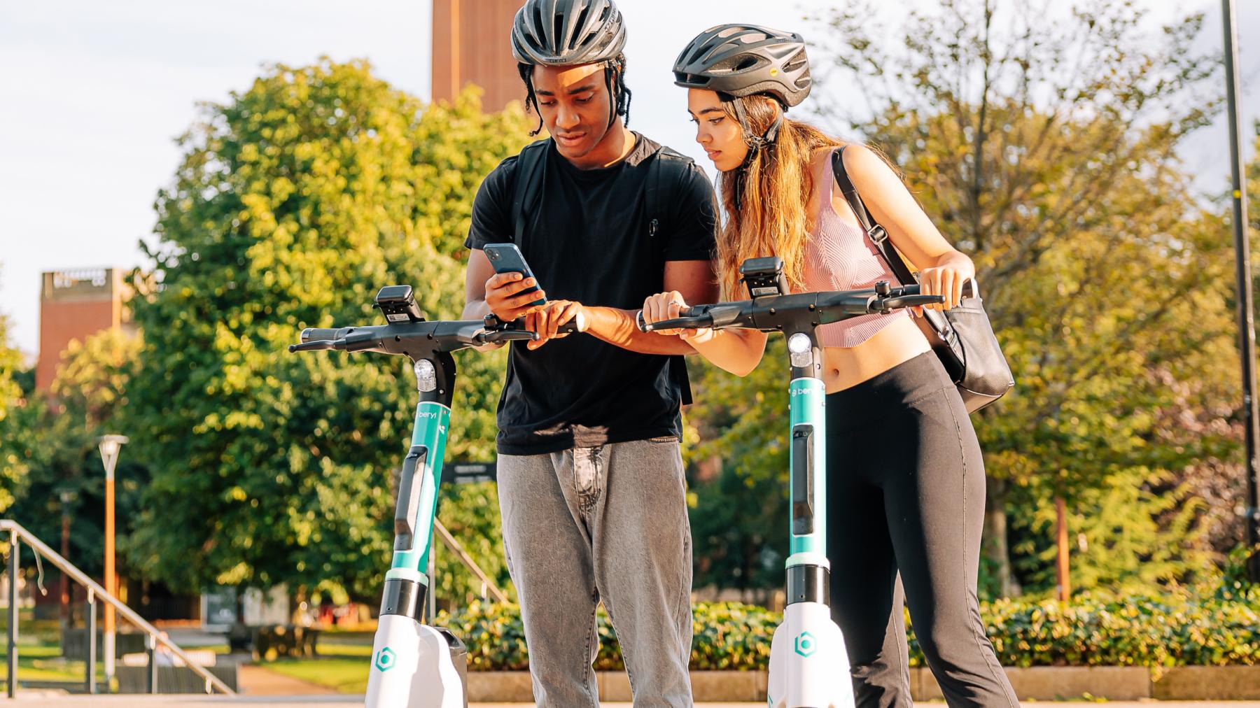 Beryl e-scooter riders