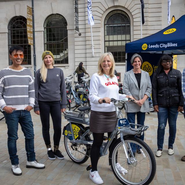 Staff from Beryl, Leeds City Council and West Yorks Mayor Tracey Brabin with the new e-bikes